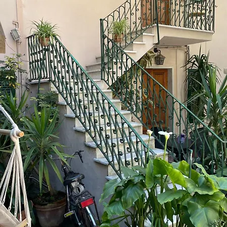 Il Giardino Degli Oleandri Apartment *