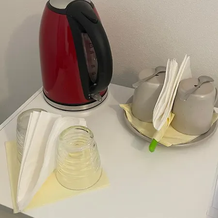 吉艾尔迪诺德里奥兰卓公寓 *