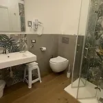 Il Giardino Degli Oleandri لا سبيتسْيا