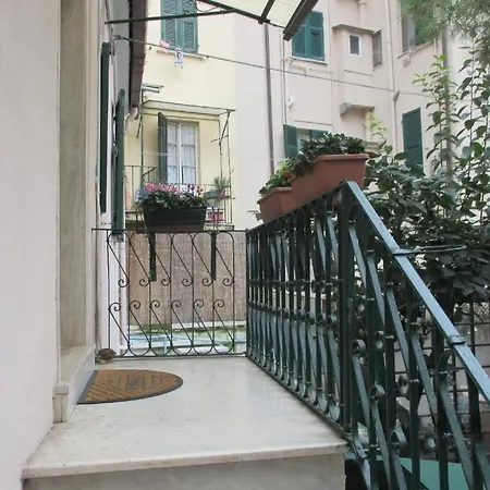 Apartamento Il Giardino Degli Oleandri La Spezia